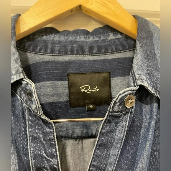 Rails Carter Indigo Block Stripe Button Down Shirt XS - Picture 4 of 4